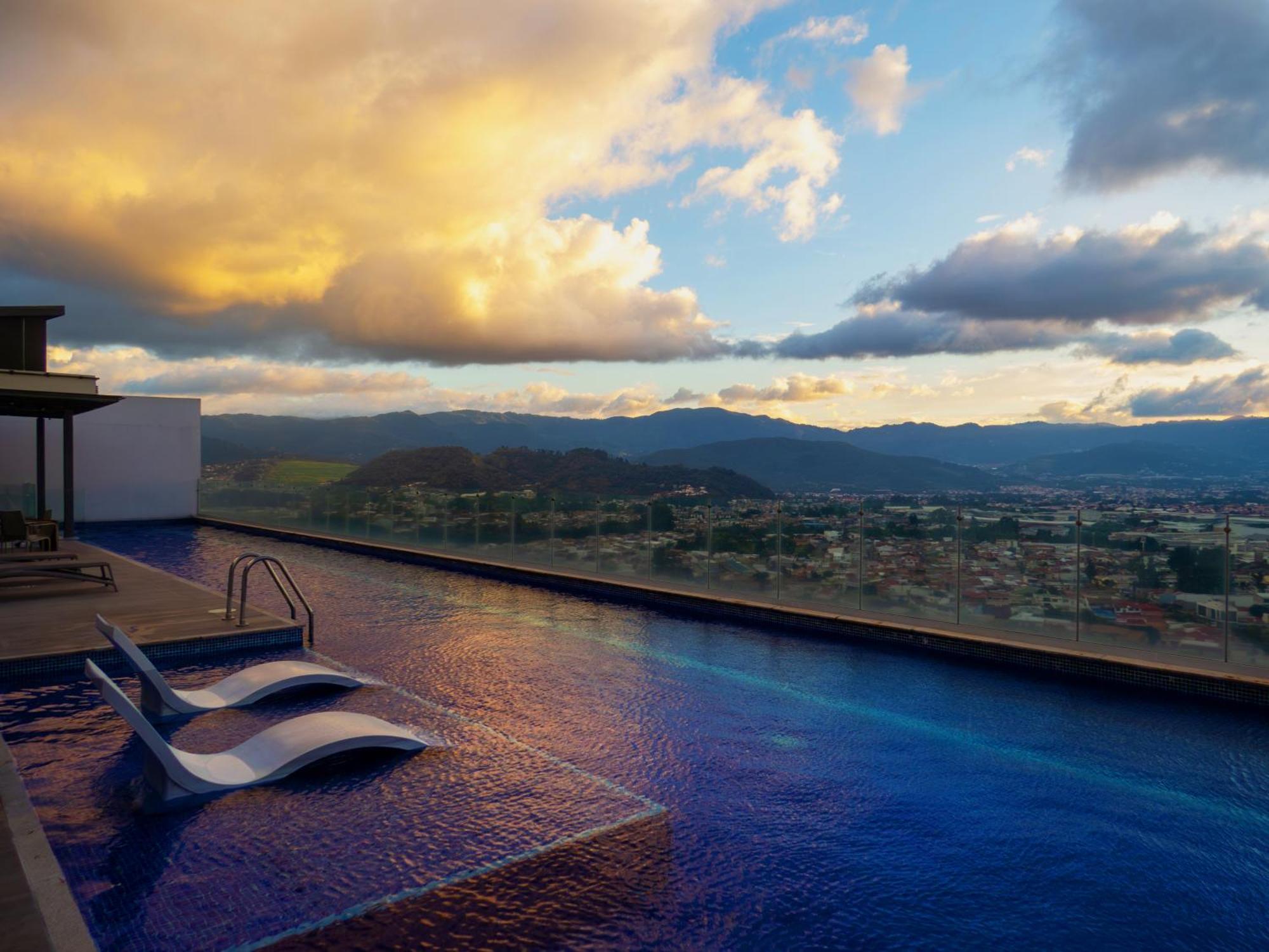 Ifreses, Study Full Equipped Whith Pool, Air- Conditioning, Spectacular View Of The City, Parking With Additional Payment Curridabat Екстериор снимка